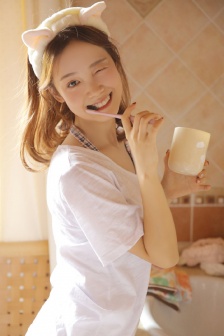939w乳液78w78wyw5